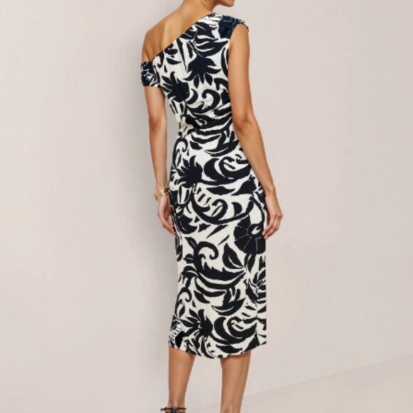 Shayla Midi Dress by New York and Company - Picture 3 of 6